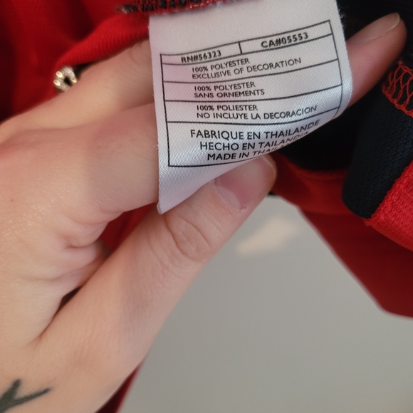 Nike Red and Black Men's Shirt - Picture 3 of 4